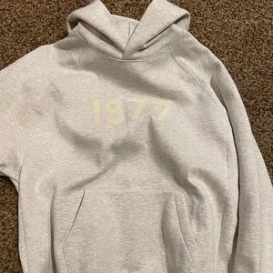 Essentials Hoodie 1977